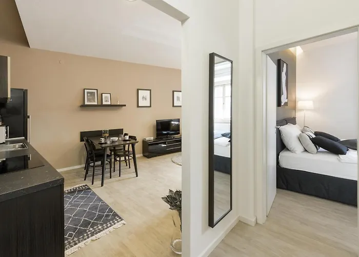 Napoleon Apartment *