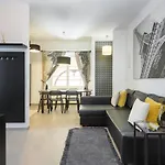 Napoleon Apartment